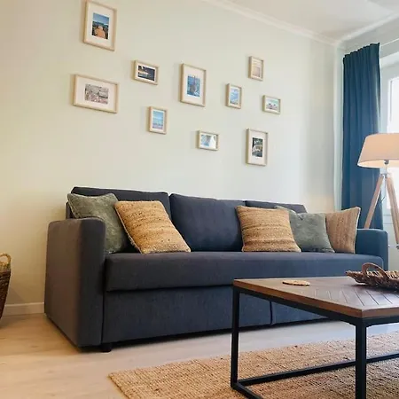 Carre D'or Apartment